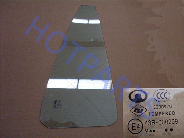 картинка СТЕКЛО ЗАДНЕЙ ПРАВОЙ ДВЕРИ ГЛУХОЕ HOVER H3  6203012-K00-E1