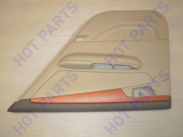 Rear right door interior