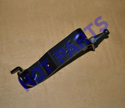 картинка КРОНШТЕЙН КРЫШКИ ДВИГАТЕЛЯ  T15-1031220AD